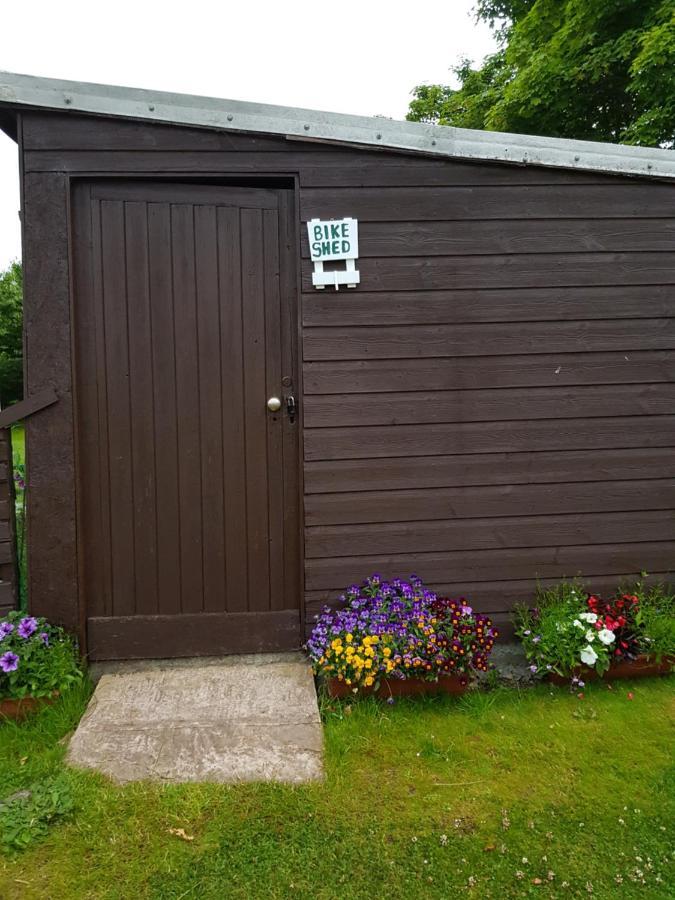 Helmsdale Lodge Hostel - All Rooms En-Suite Exterior foto